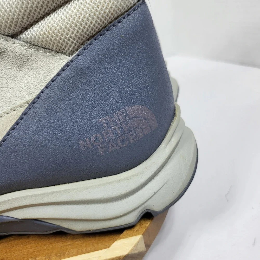The North Face Women's Raedonda‎ Boot Sneaker Hiking Vibram Grey Blue Size 9
